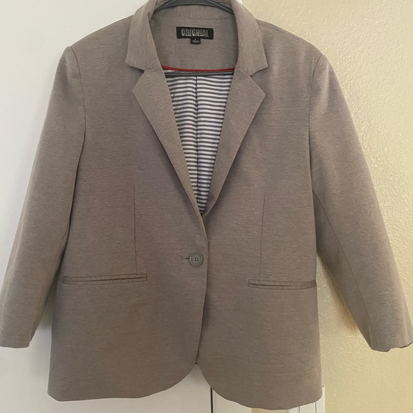 Nicole Miller Jackets & Blazers - Nicole Miller blazer